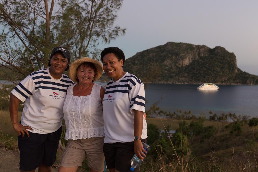 Captain Cook Cruises Fiji Hotel Denarau Island ภายนอก รูปภาพ